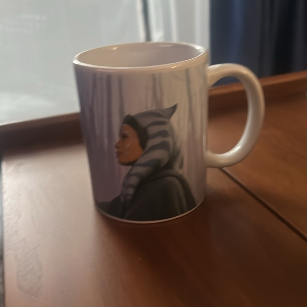Star Wars Black and White Dining Mugs - Picture 2 of 4